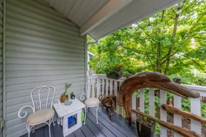 Breakfast Nook Photo of 2 8745 Government Street, Burnaby, BC