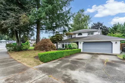9457 215a Street, Langley, BC, Langley — Single Family Residence for sale