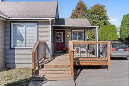 44165 South Sumas Road, Chilliwack, BC, Chilliwack — Single Family Residence for sale