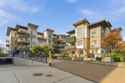 216 11935 Burnett Street, Maple Ridge, BC, Maple ridge — Apartment/Condo for sale