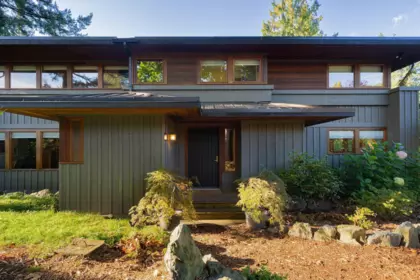 496 Melmore Road, Bowen Island, BC, Bowen Island — Single Family Residence for sale