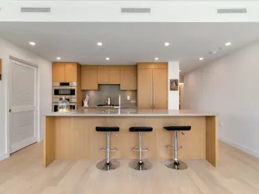 204 4988 Cambie Street, Vancouver, BC, Vancouver — Apartment/Condo for sale