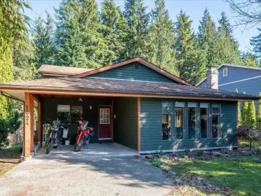 1024 Tobermory Way, Squamish, BC, Squamish — Single Family Residence for sale