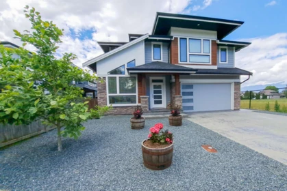 6473 Fairway Street, Chilliwack, BC, Chilliwack — Single Family Residence for sale
