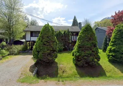 1190 Judd Road, Squamish, BC, Squamish — Single Family Residence for sale