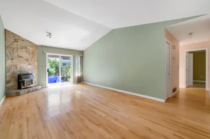 16392 11 Avenue, Surrey, BC, Surrey — Single Family Residence for sale