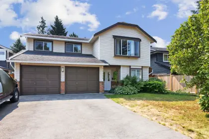 20356 Walnut Crescent, Maple Ridge, BC, Maple ridge — Single Family Residence for sale