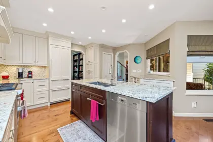 1 1878 Southmere Crescent, Surrey, BC, Surrey — Townhouse for sale
