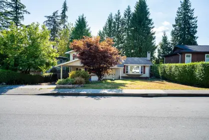696 Folsom Street, Coquitlam, BC, Coquitlam — Single Family Residence for sale
