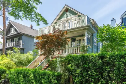 2263 W 14th Avenue, Vancouver, BC, Vancouver — Single Family Residence for sale