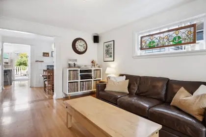 2263 W 14th Avenue, Vancouver, BC, Vancouver — Single Family Residence for sale