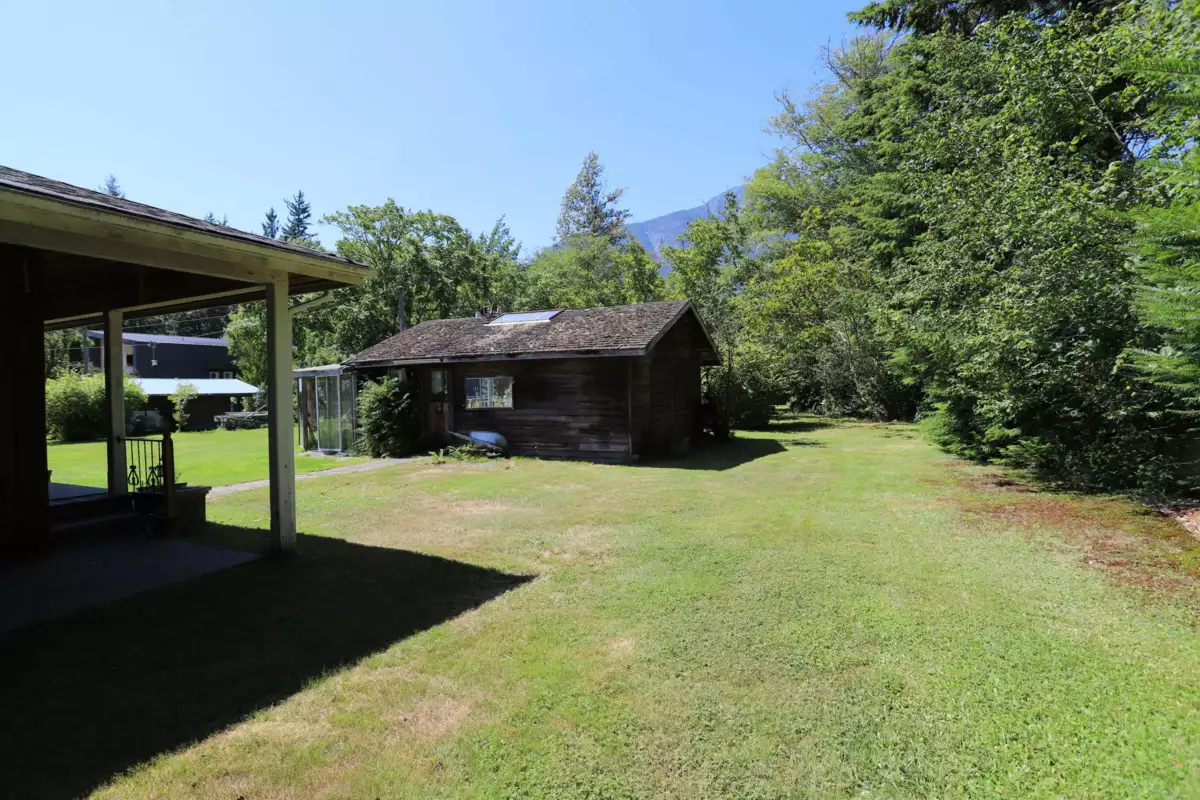 Pantry Photo of 41591 Government Road, Squamish, BC