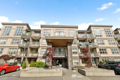 220 30525 Cardinal Avenue, Abbotsford, BC, Abbotsford — Apartment/Condo for sale