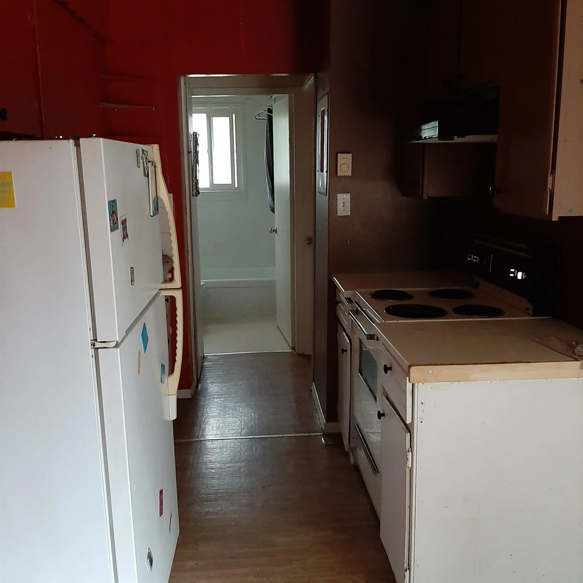 Powder Room Photo of 938 Clarke Road, Port Moody, BC