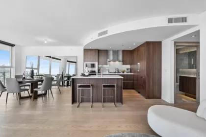 Breakfast Nook Photo of 2717 89 Nelson Street, Vancouver, BC