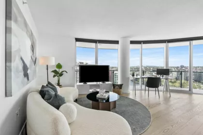2717 89 Nelson Street, Vancouver, BC, Vancouver — Apartment/Condo for sale