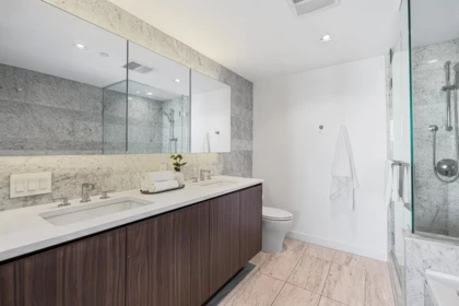 Office / Den Photo of 2717 89 Nelson Street, Vancouver, BC