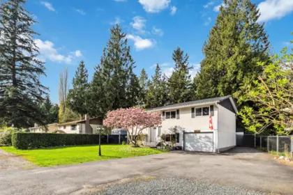 19769 38a Avenue, Langley, BC, Langley — Single Family Residence for sale