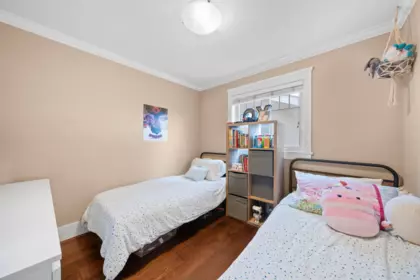 Mudroom Photo of 2575 W 7th Avenue, Vancouver, BC