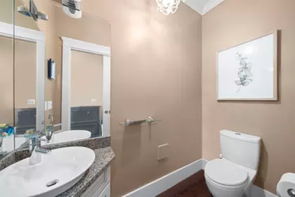 Walk-In Closet Photo of 2575 W 7th Avenue, Vancouver, BC