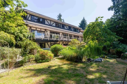 5704 Westport Road, West Vancouver, BC, West Vancouver — Single Family Residence for sale