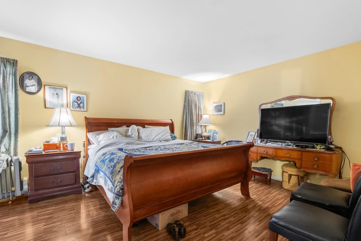 Bedroom 3 Photo of 2818 Crossley Drive, Abbotsford, BC