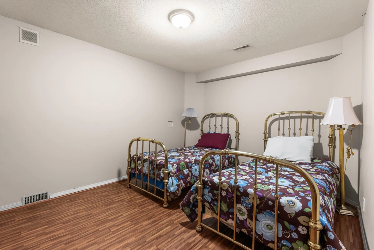 Entry Foyer Photo of 2818 Crossley Drive, Abbotsford, BC