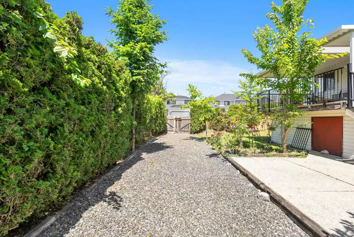 Outdoor Patio Photo of 2818 Crossley Drive, Abbotsford, BC