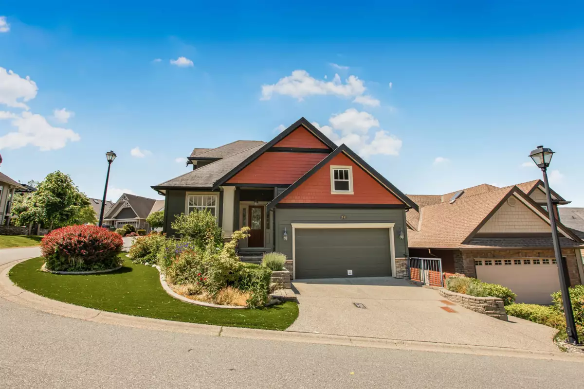 Exterior Rear Photo of 32 3800 Golf Course Drive, Abbotsford, BC