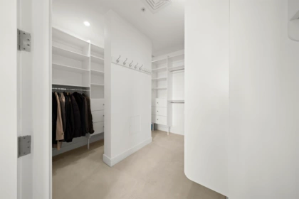 Mudroom Photo of 5704 1128 W Georgia Street, Vancouver, BC