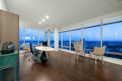 Powder Room Photo of 5704 1128 W Georgia Street, Vancouver, BC