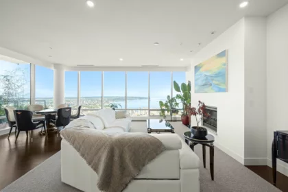 Living Room Photo of 5704 1128 W Georgia Street, Vancouver, BC