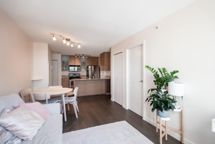 401 977 Mainland Street, Vancouver, BC, Vancouver — Apartment/Condo for sale