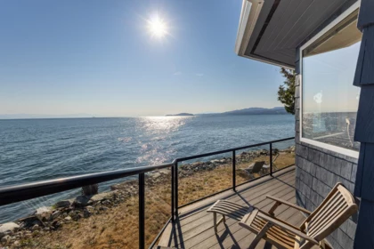 4857 Sunshine Coast Highway, Sechelt, BC, Sechelt — Single Family Residence for sale