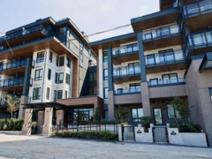 603 2450 Garden Drive, Vancouver, BC