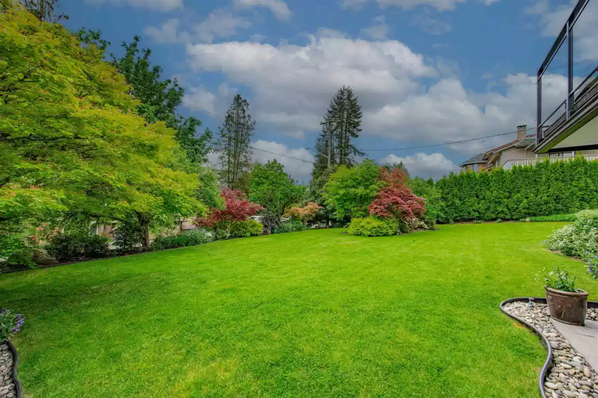 Dining Area Photo of 3072 Lazy A Avenue, Coquitlam, BC
