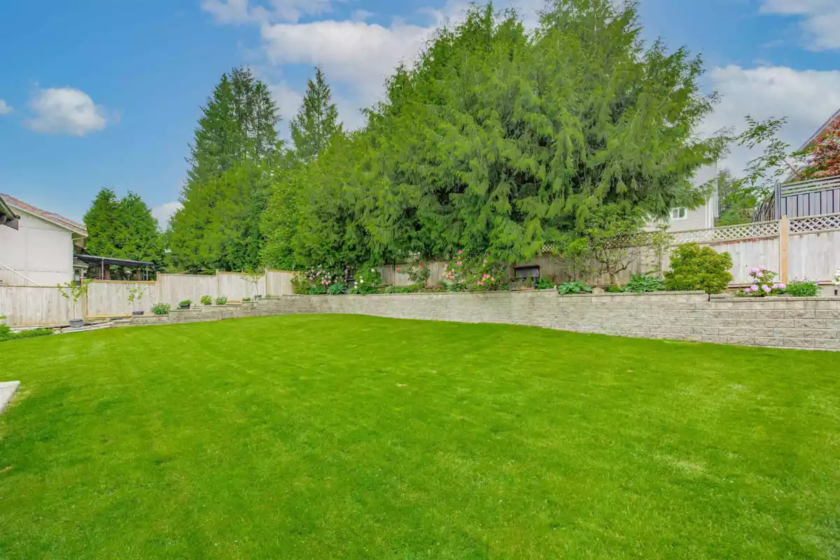 Kitchen Photo of 3072 Lazy A Avenue, Coquitlam, BC
