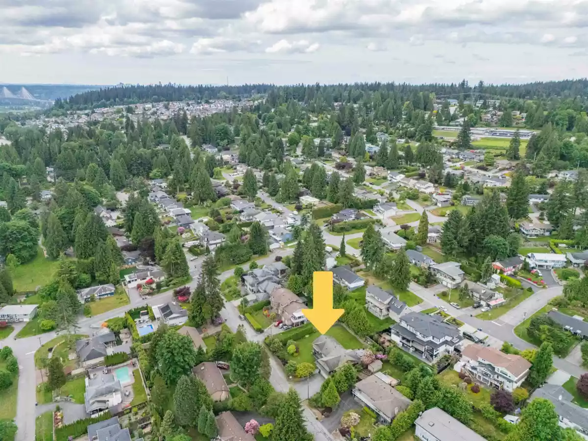 Living Room Photo of 3072 Lazy A Avenue, Coquitlam, BC