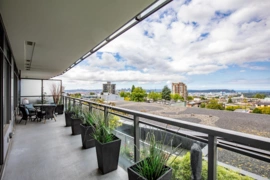 505 111 E 13th Street, North Vancouver, BC