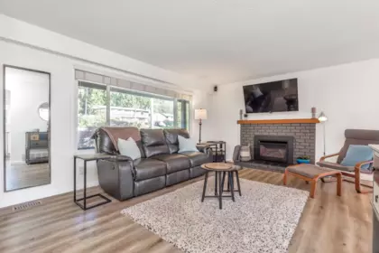 34288 Jasper Avenue, Mission, BC, Mission — Single Family Residence for sale