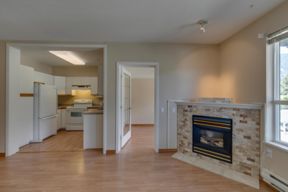 308 1203 Pemberton Avenue, Squamish, BC, Squamish — Apartment/Condo for sale