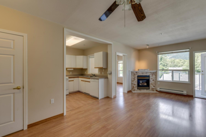 308 1203 Pemberton Avenue, Squamish, BC, Squamish — Apartment/Condo for sale