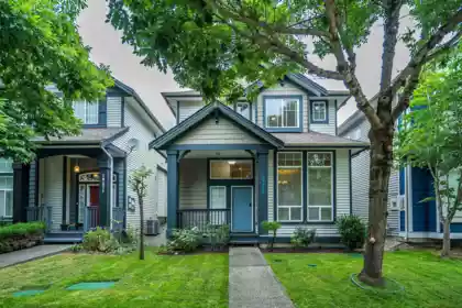19879 69b Avenue, Langley, BC, Langley — Single Family Residence for sale