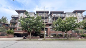 220 9233 Ferndale Road, Richmond, BC