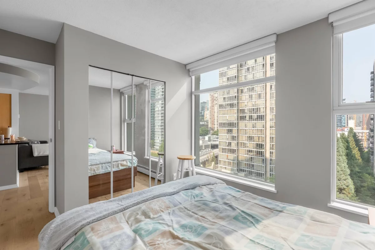 Powder Room Photo of 1203 1008 Cambie Street, Vancouver, BC