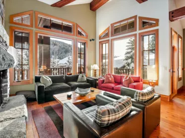1B 2300 Nordic Drive, Whistler, BC, Whistler — Townhouse for sale