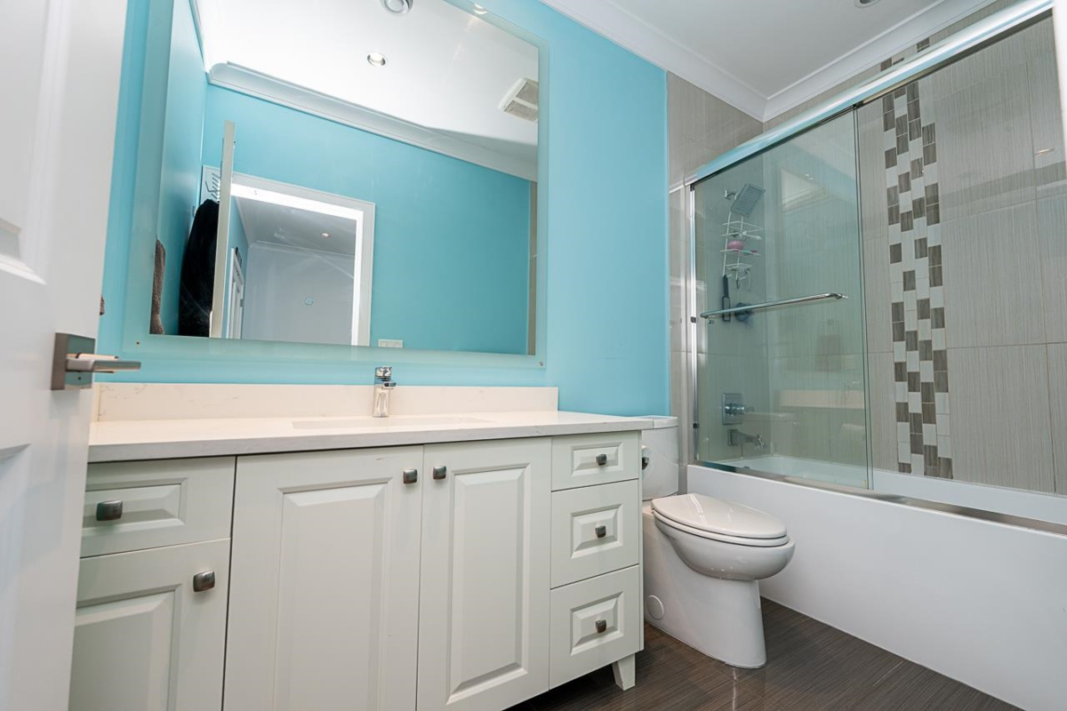 Front Yard Photo of 8917 134b Street, Surrey, BC