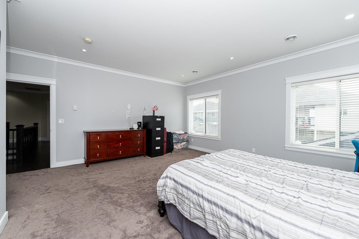 Hallway Photo of 8917 134b Street, Surrey, BC