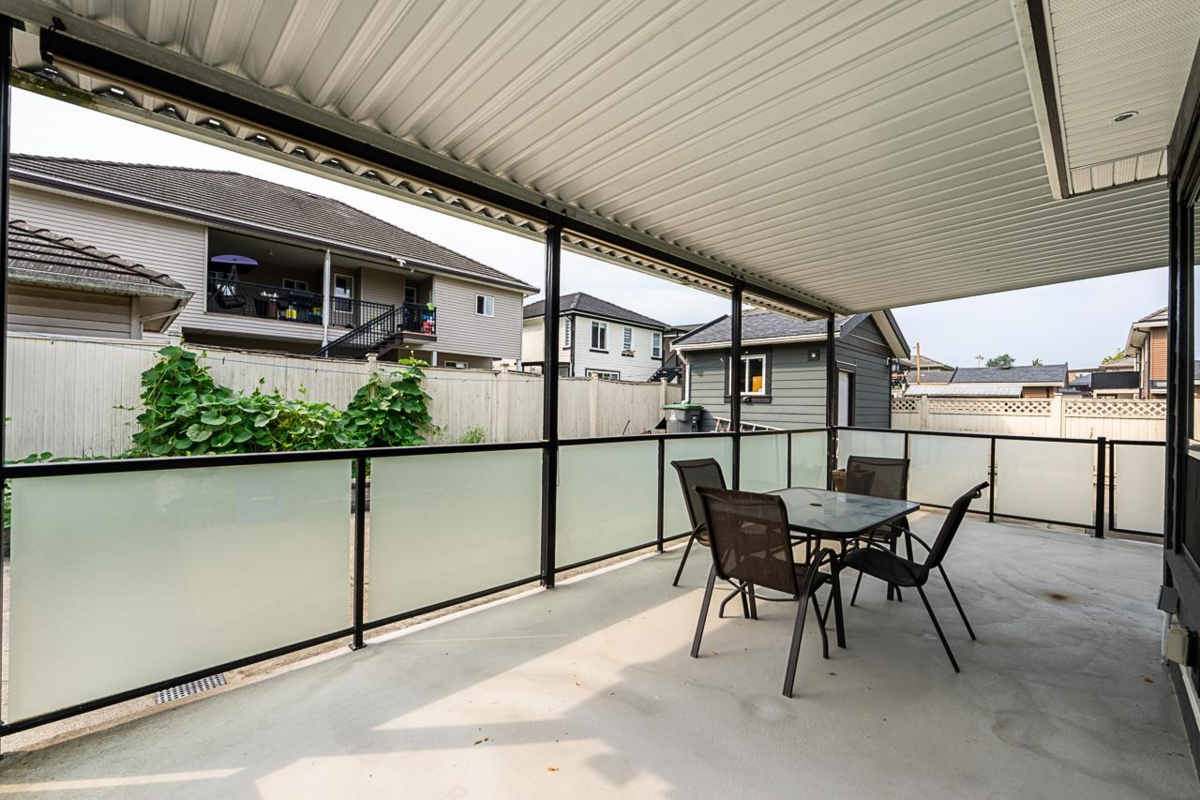 Outdoor Kitchen Photo of 8917 134b Street, Surrey, BC