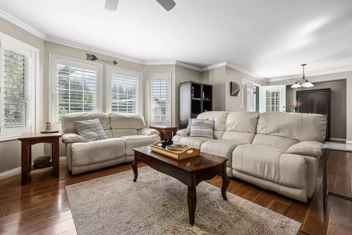 Kitchen Photo of 200 Lakeshore Drive, Cultus Lake, BC